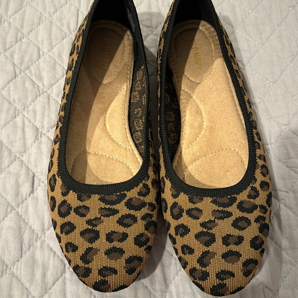 🐆 Leopard print flats - Picture 1 of 4